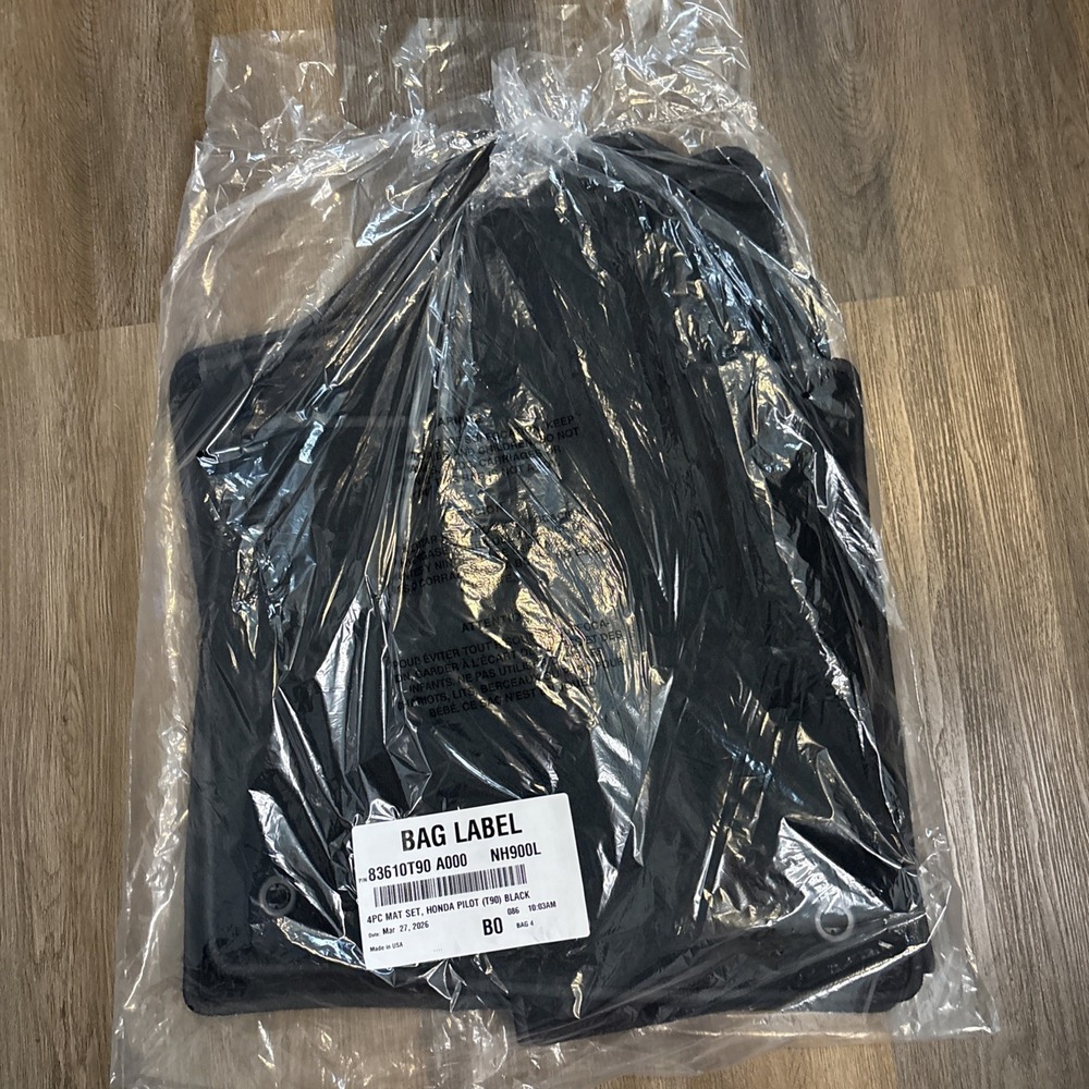 2023-2026 HONDA PILOT CARPET FLOOR MATS OEM COMPLETE SET 1ST 2ND & 3RD ROW BLACK
